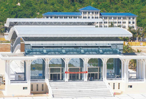 某部國防大禮堂（含大型建筑幕墻、鋼結構工程